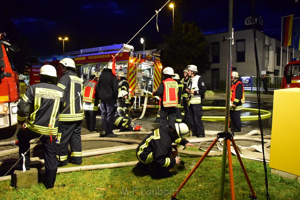 Grossbrand Halle Troisdorf Kriegsdorf Junkersring P553.JPG - Miklos Laubert